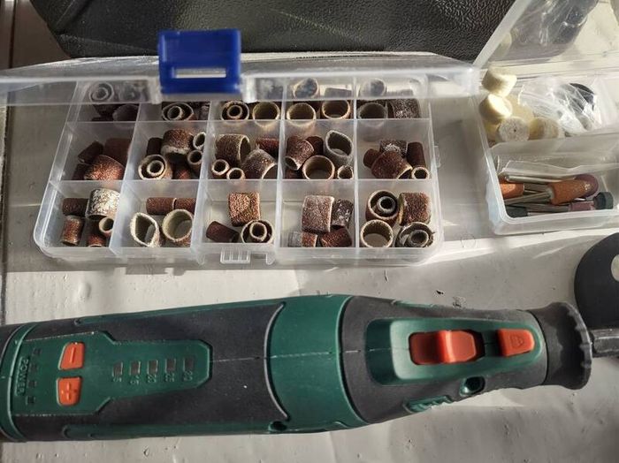 cordless rotary tool kit