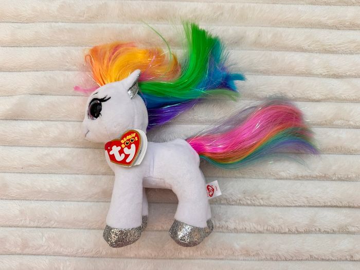 TY Beanie Boo Starr The White Pony approx. 16 cm. Plush Please see photos