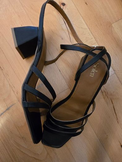 BNIB Genuine Leather Ladies Sandals