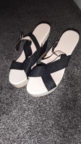 Wedged sandals