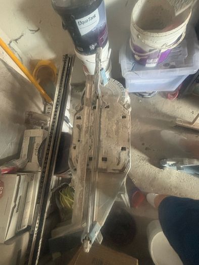 tile cutter