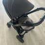 Egg stroller and carrycot travel system Image 5