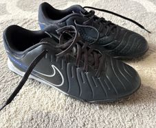New Boys Nike Tiempo. Size 5.5