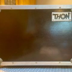 Thon 8-Unit Rack Case