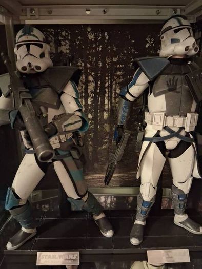 hot toys