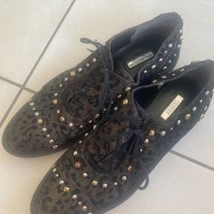 Genuine Guess shoes size 7 UK
