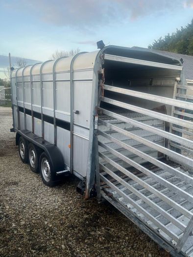 14ft ifor willaims cattle trailer with decks