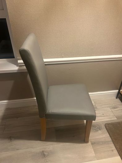 Dining Room Chairs (x8)