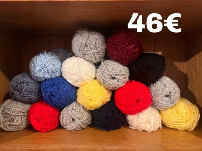 Yarn Knitting/Crochet