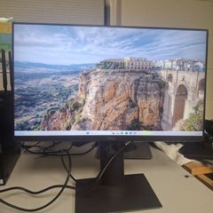 Dell P2419H Monitor | 24-inch | Full HD | Slim Bezel