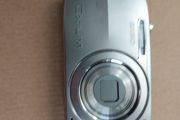 Casio Exilim Digital Camera, Model EX-Z2000, plus Battery charger, No Battery or Memory card, 14.1 Megapixels, in excellent cosmetic condition