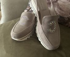 Summer wedges