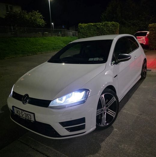 2014 Volkswagen Golf R