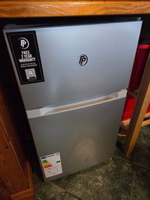 PowerPoint under counter fridge