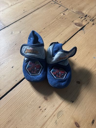 Size 23 spiderman slippers