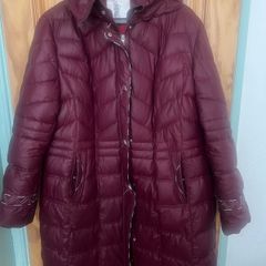 ladies Size 18/20 full length Padded Coat