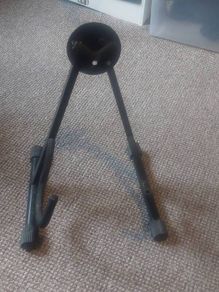 guitar stand and bag