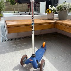 MICRO Classic Mini scooter
