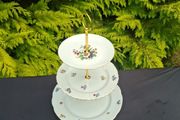 By post only 3 tiers floral cake stand