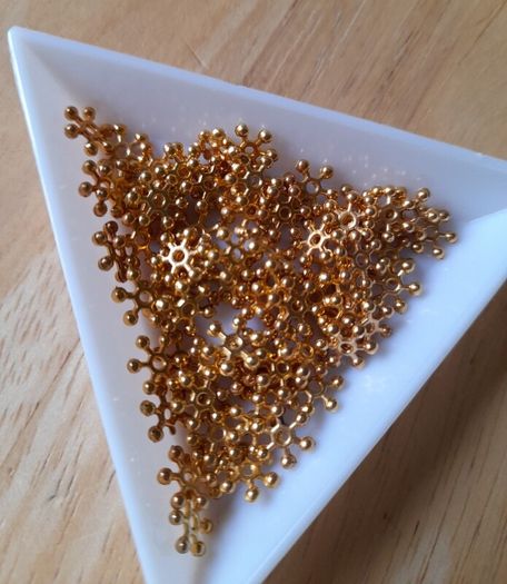 Jewellery  making/craft/suppl