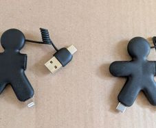 USB-A / USB-C to USB-C / Lightning adapter