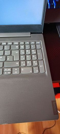 Laptop Lenovo