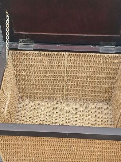 Lovely Storage Box, top could be upcycled