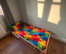 Toddler bed
