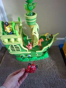 SpongeBob Flying Dutchman