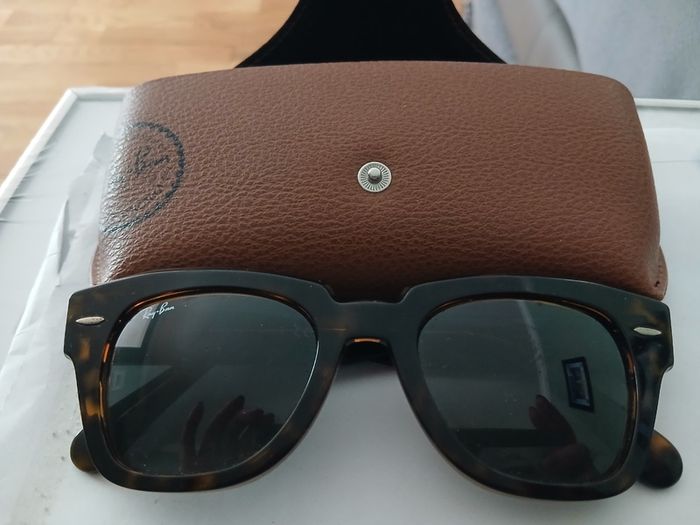 Ray Ban sun glasses