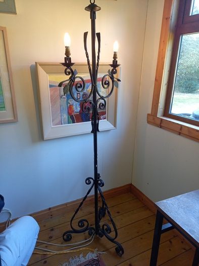 Arts & Crafts Gothuc Lamp