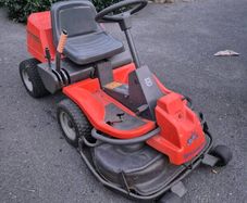 Front Deck Ride-On Mower