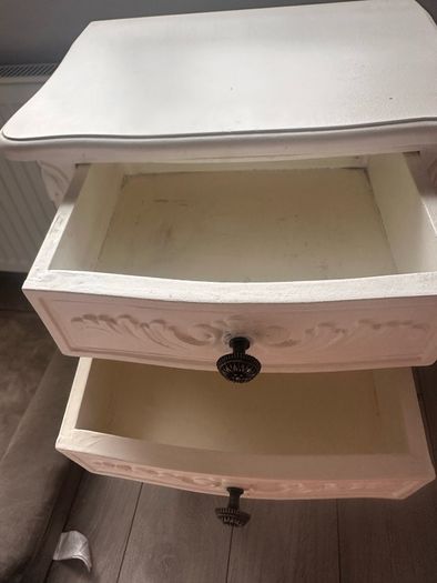 French Style 2 Drawer dresser