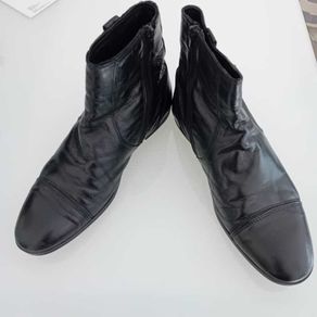 ZARA Boots Men Black Soft Leather Size UK 7 Very Good Condition