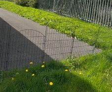 Garden / pet fence panels with gate - 2 sets