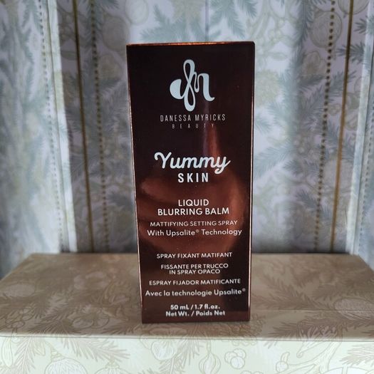 Danessa Myricks Beauty Yummy Skin Liquid Blurring Balm Setting Spray (50ml)