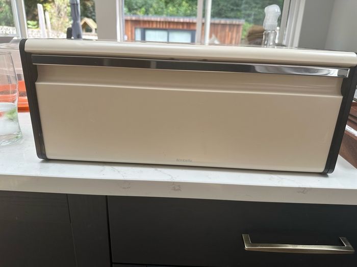 brabantia bread bin