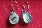 Vintage solid 925 sterling silver abalone shell drop earrings.