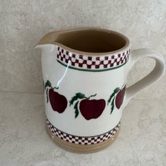 Nicholas Mosse Cylinder jug (Apple)