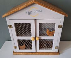 Egg holder