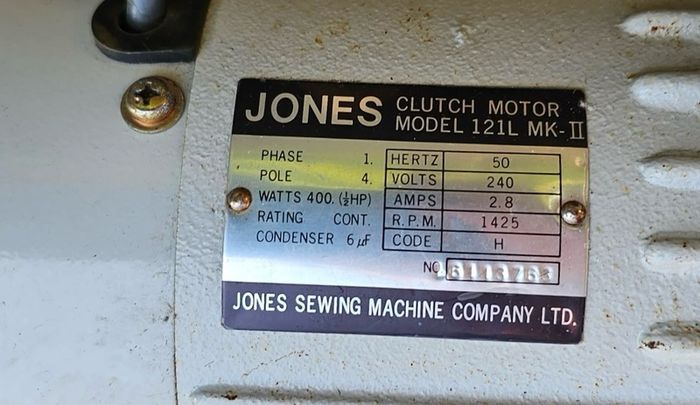 Industrial sewing machine MOTORS only.