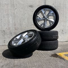 Genuine Skoda Triglav 19" Alloy Wheels
