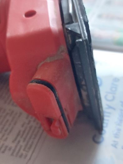 Black & Decker Sander, Model KA320E, working great and in Excellent condition
