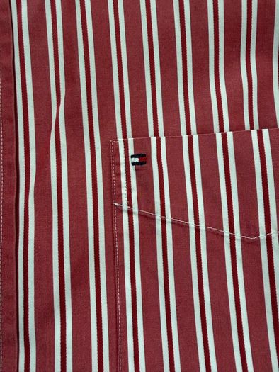 Tommy Hilfiger shirt size L
