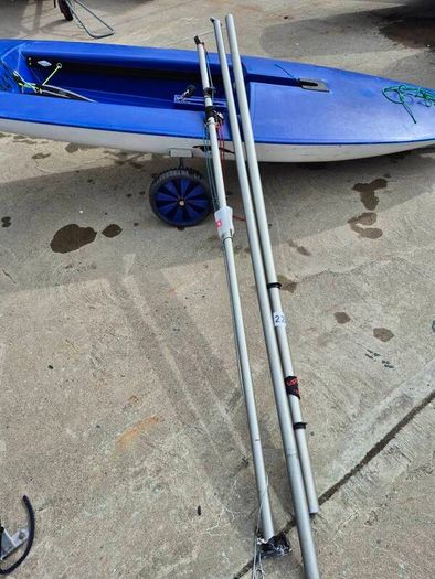 sailing dinghy