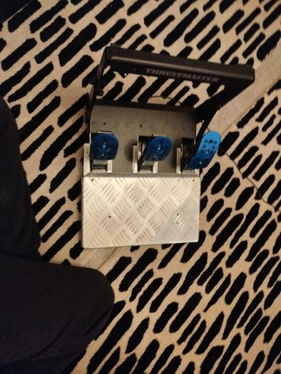 Thrustmaster t3pa pro SIM racing pedals