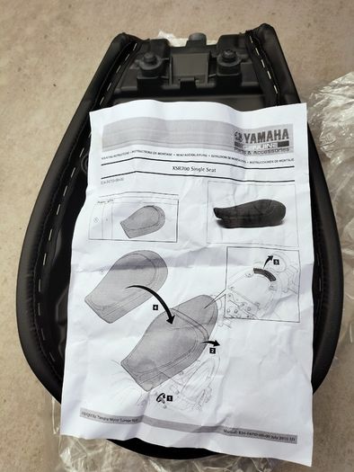 Yamaha XSR 700 seat