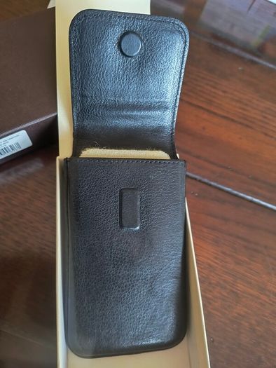 Piel Frama - Leather Case.