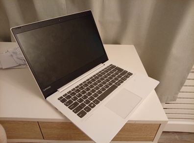 Lenovo white ideapad