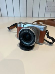 Fujifilm X-A5 Mirrorless Camera